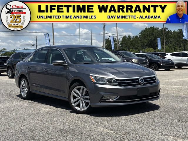 Used 2018 Volkswagen Passat 2.0T SE FWD image 1