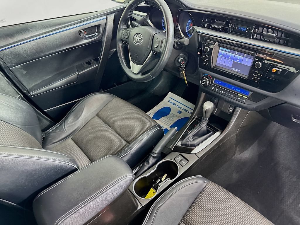 Used 2015 Toyota Corolla S FWD image 33