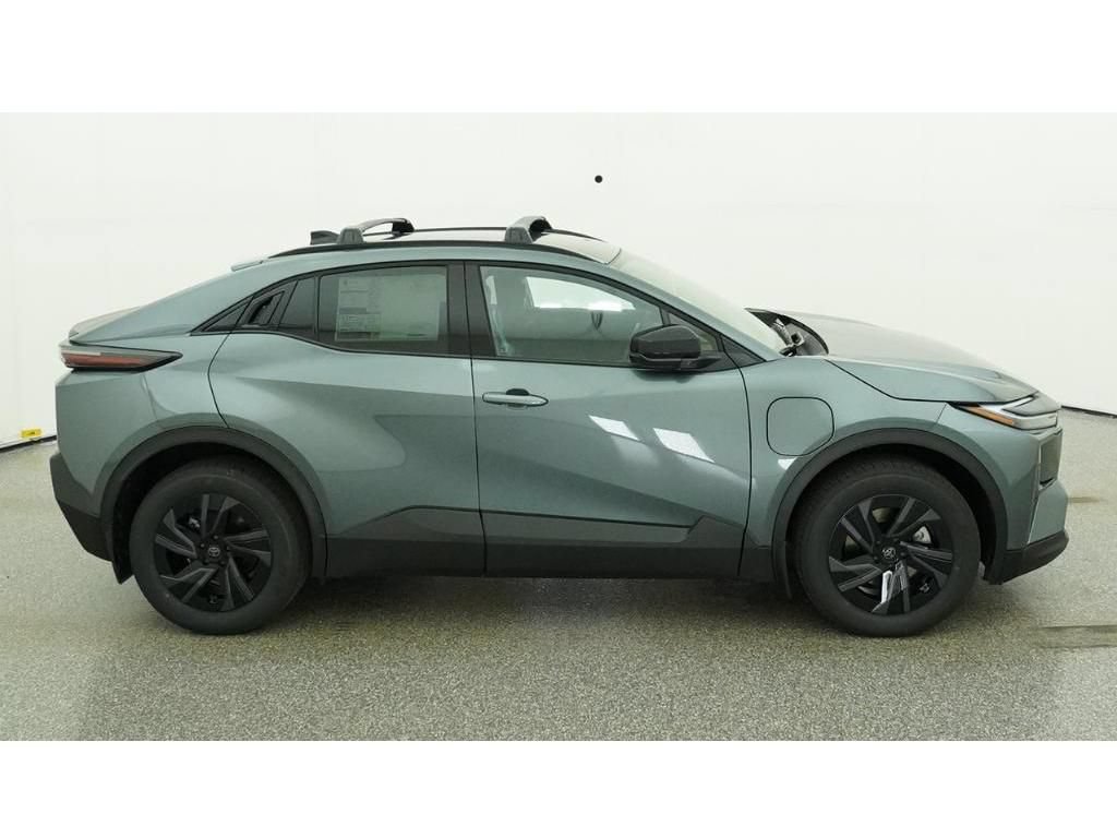New 2026 Toyota C-HR AWD/4WD image 11