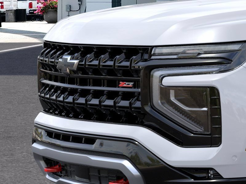 New 2026 Chevrolet Suburban Z71 w/ Comfort Package AWD/4WD image 13
