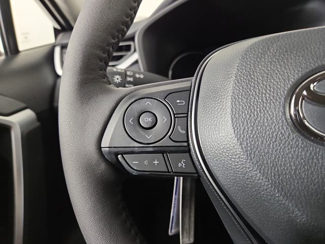 New 2025 Toyota RAV4 XLE image 22