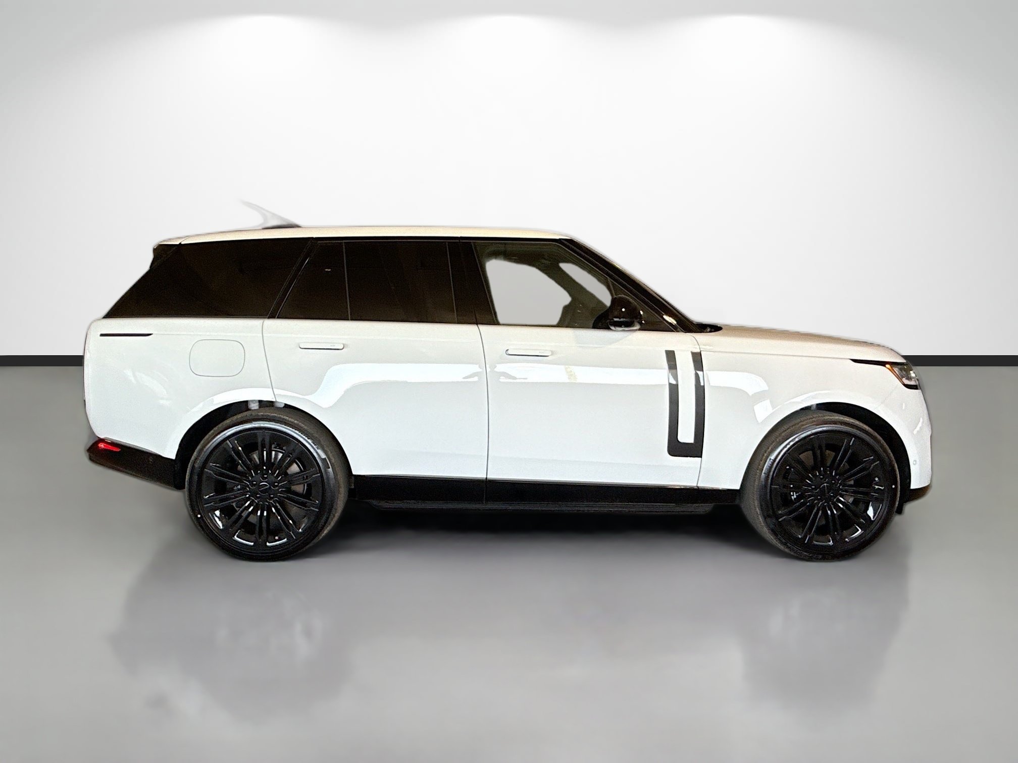 New 2026 Land Rover Range Rover SE AWD/4WD image 6
