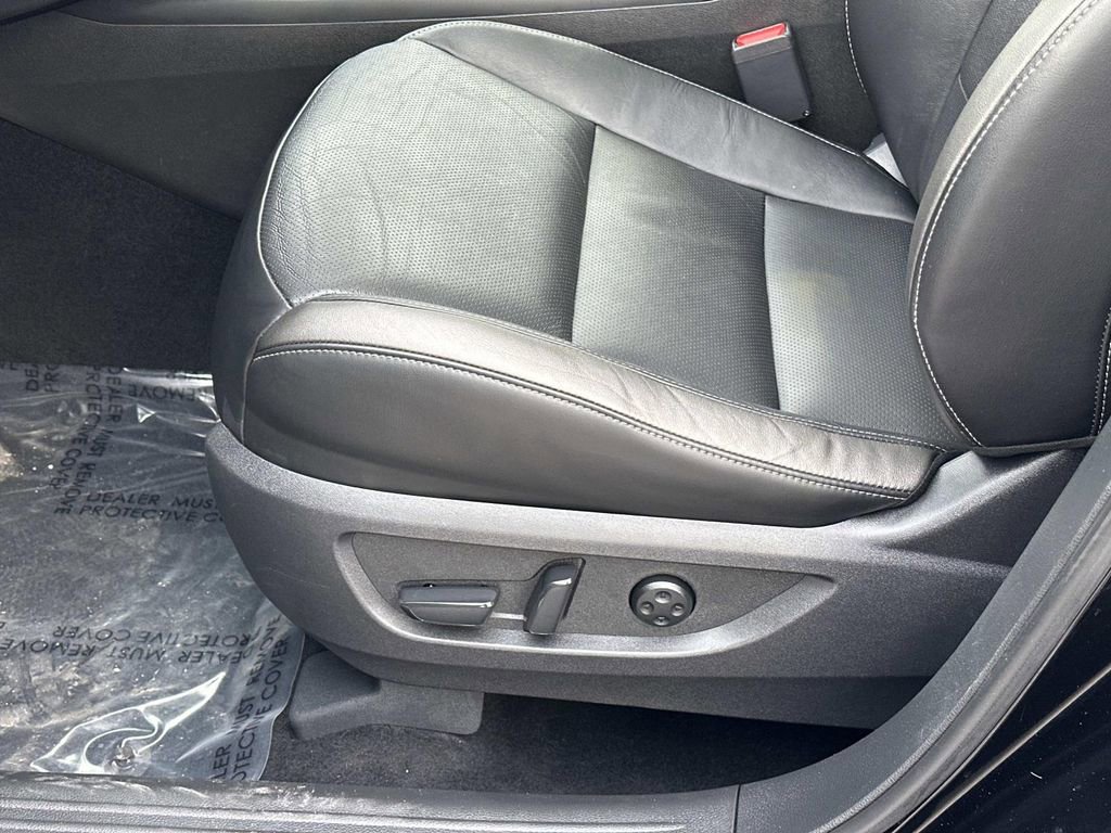 Certified 2025 INFINITI QX55 Luxe w/ Cargo Package image 27