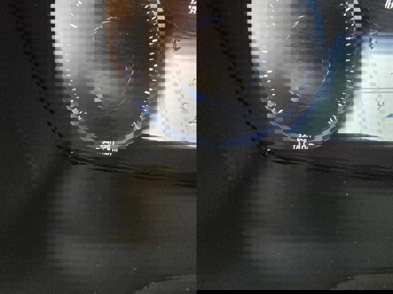 Used 2016 Volvo XC90 T6 Momentum w/ Momentum Plus Package image 26