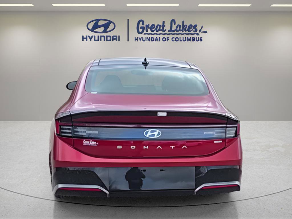 New 2026 Hyundai Sonata SEL FWD image 4