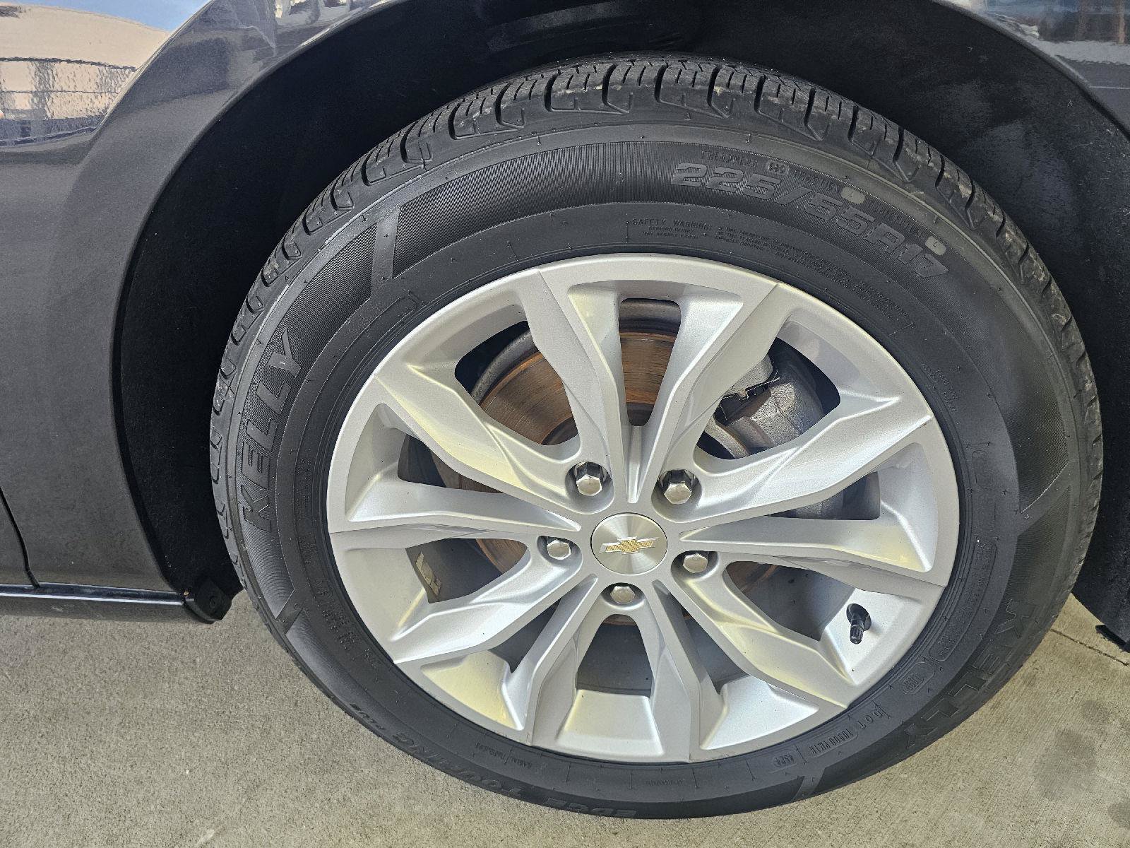 Used 2023 Chevrolet Malibu LT FWD image 9
