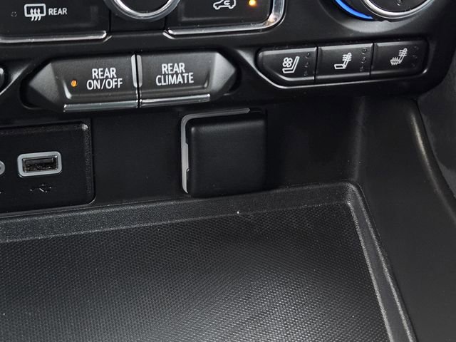 Used 2024 Chevrolet Tahoe High Country w/ Premium Package image 24