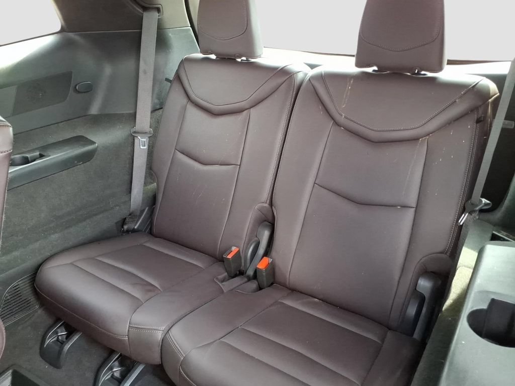 Used 2020 Cadillac XT6 Premium Luxury FWD image 26