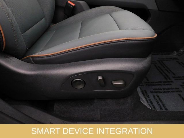 Used 2025 GMC Acadia AT4 w/ LPO, Floor Liner Package image 38