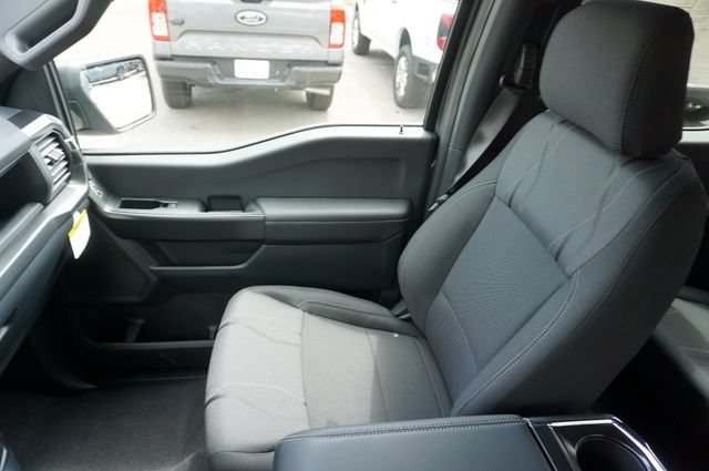 New 2026 Ford F150 STX w/ Equipment Group 200A RWD image 29