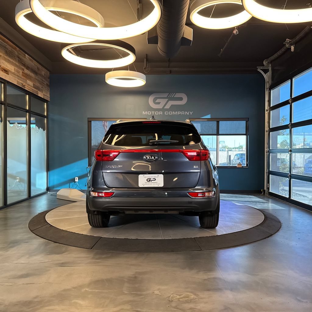 Used 2019 Kia Sportage EX AWD/4WD image 4