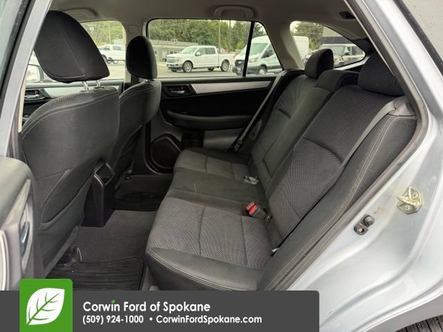 Used 2017 Subaru Outback 2.5i Premium AWD/4WD image 11