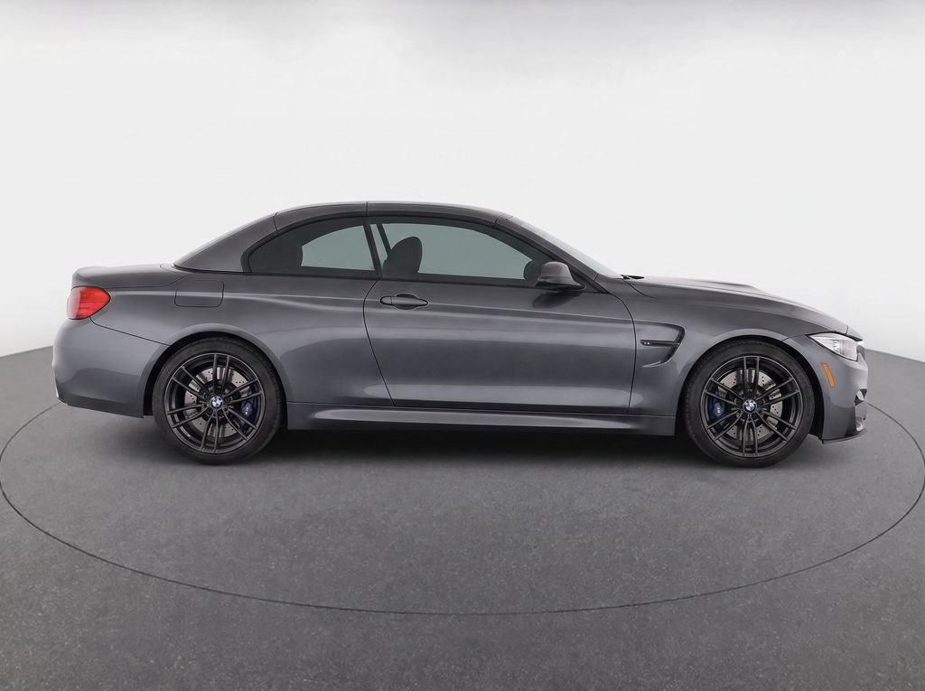 Used 2016 BMW M4 Convertible RWD image 2
