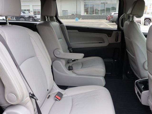 Used 2018 Honda Odyssey EX-L image 13