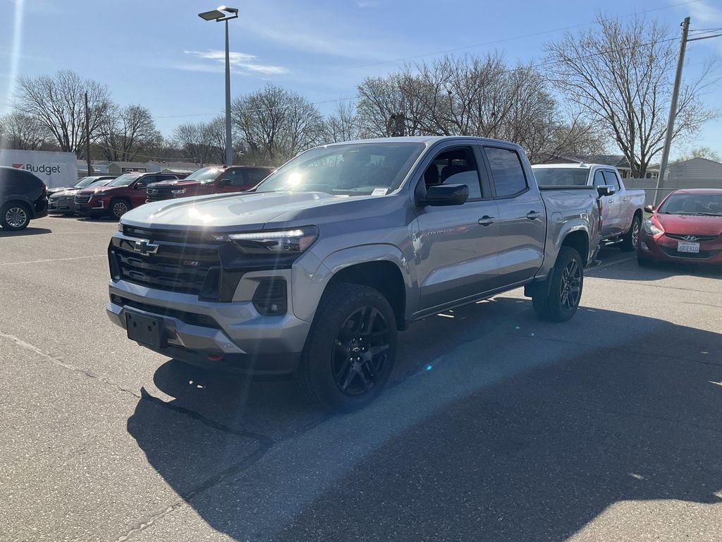 Certified 2024 Chevrolet Colorado Z71 w/ Z71 Convenience Package 2 AWD/4WD image 30