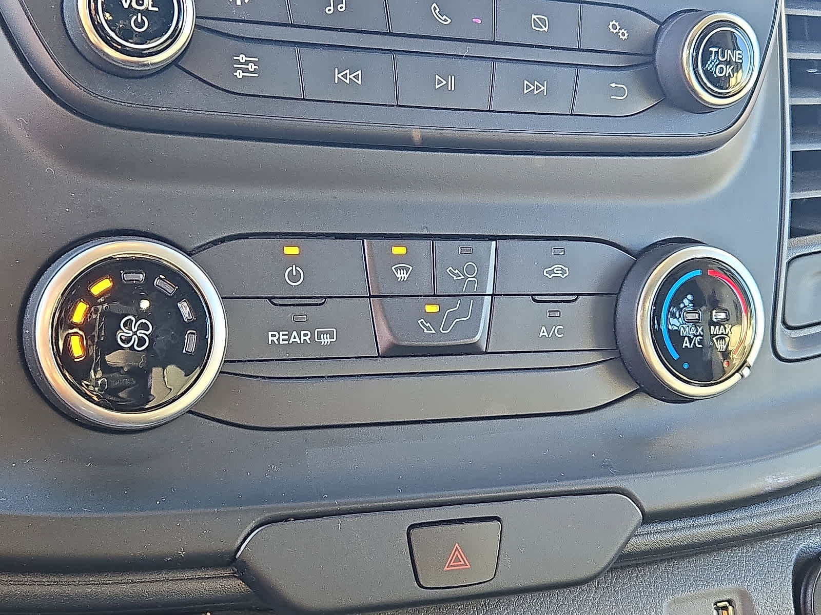 Used 2023 Ford Transit 250 Low Roof w/ Exterior Upgrade Package image 18