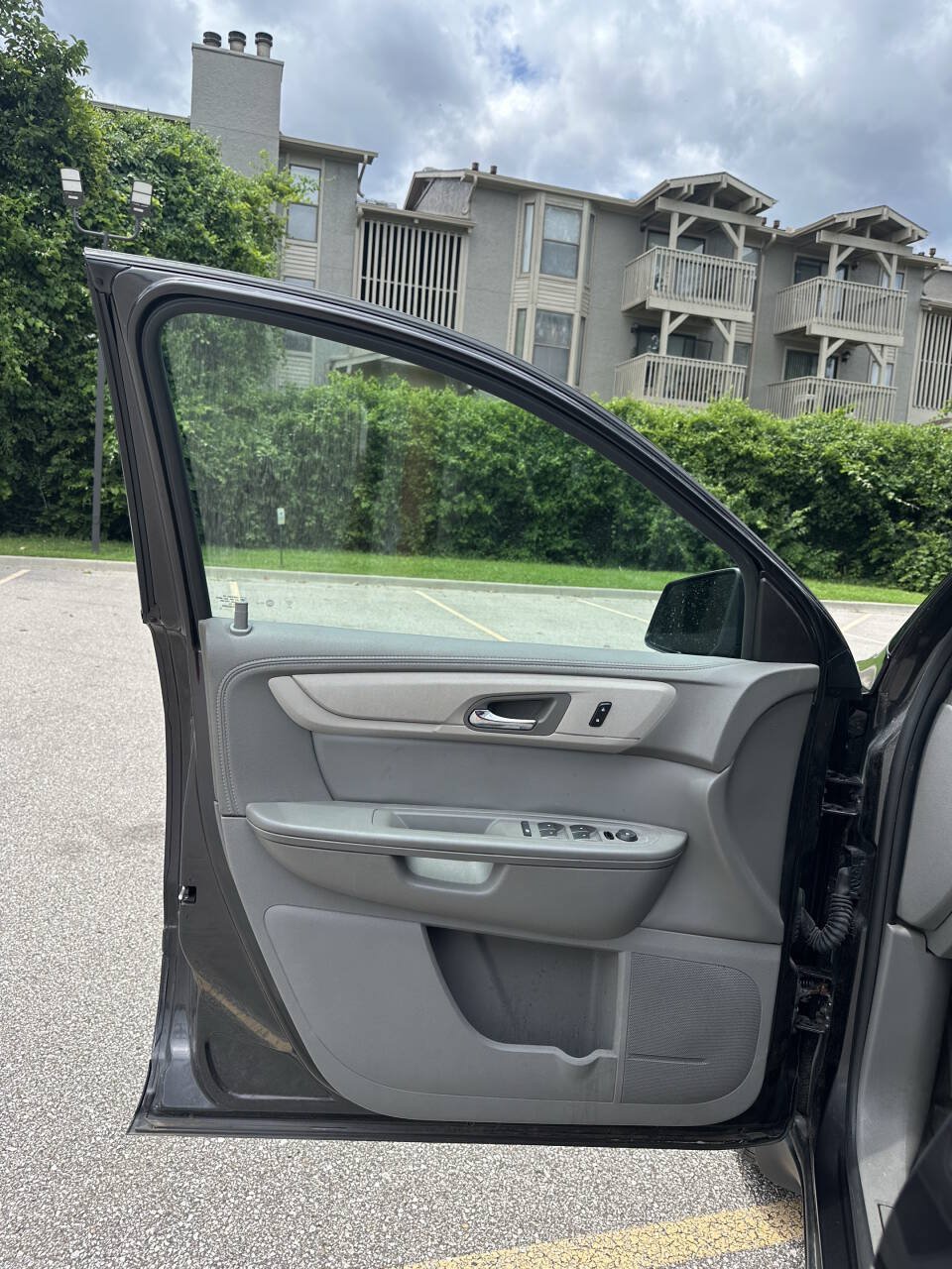Used 2016 Chevrolet Traverse LS FWD image 8