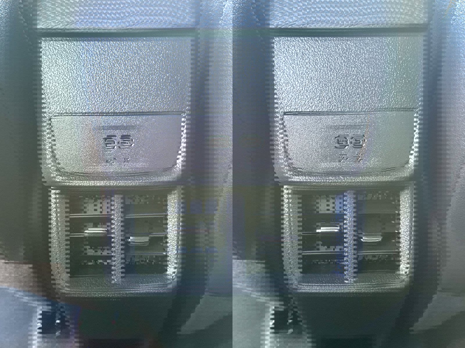 New 2026 Chevrolet Equinox LT w/ Convenience Package II image 21