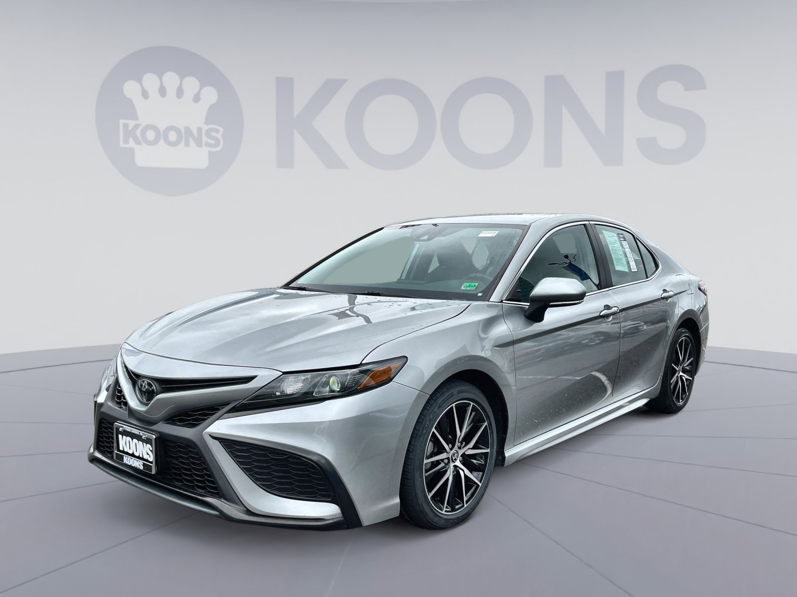 Used 2023 Toyota Camry SE