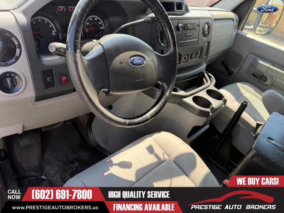 Used 2012 Ford E-150 and Econoline 150 image 3