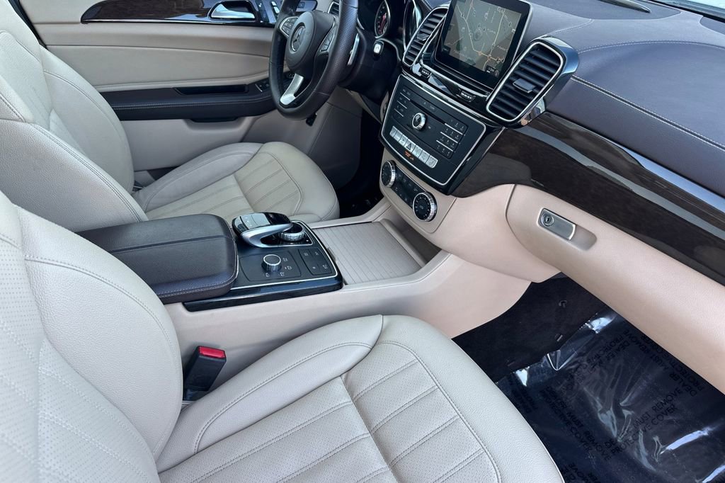 Used 2017 Mercedes-Benz GLS 450 4MATIC image 17