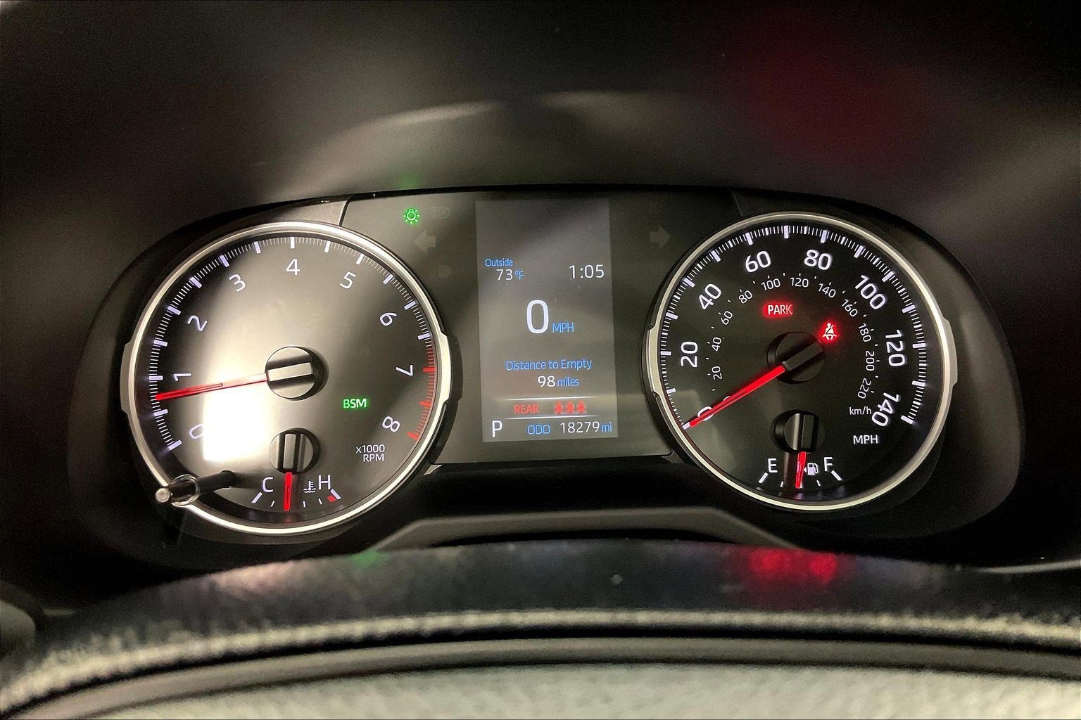 Used 2022 Toyota RAV4 XLE w/ Convenience Package image 13