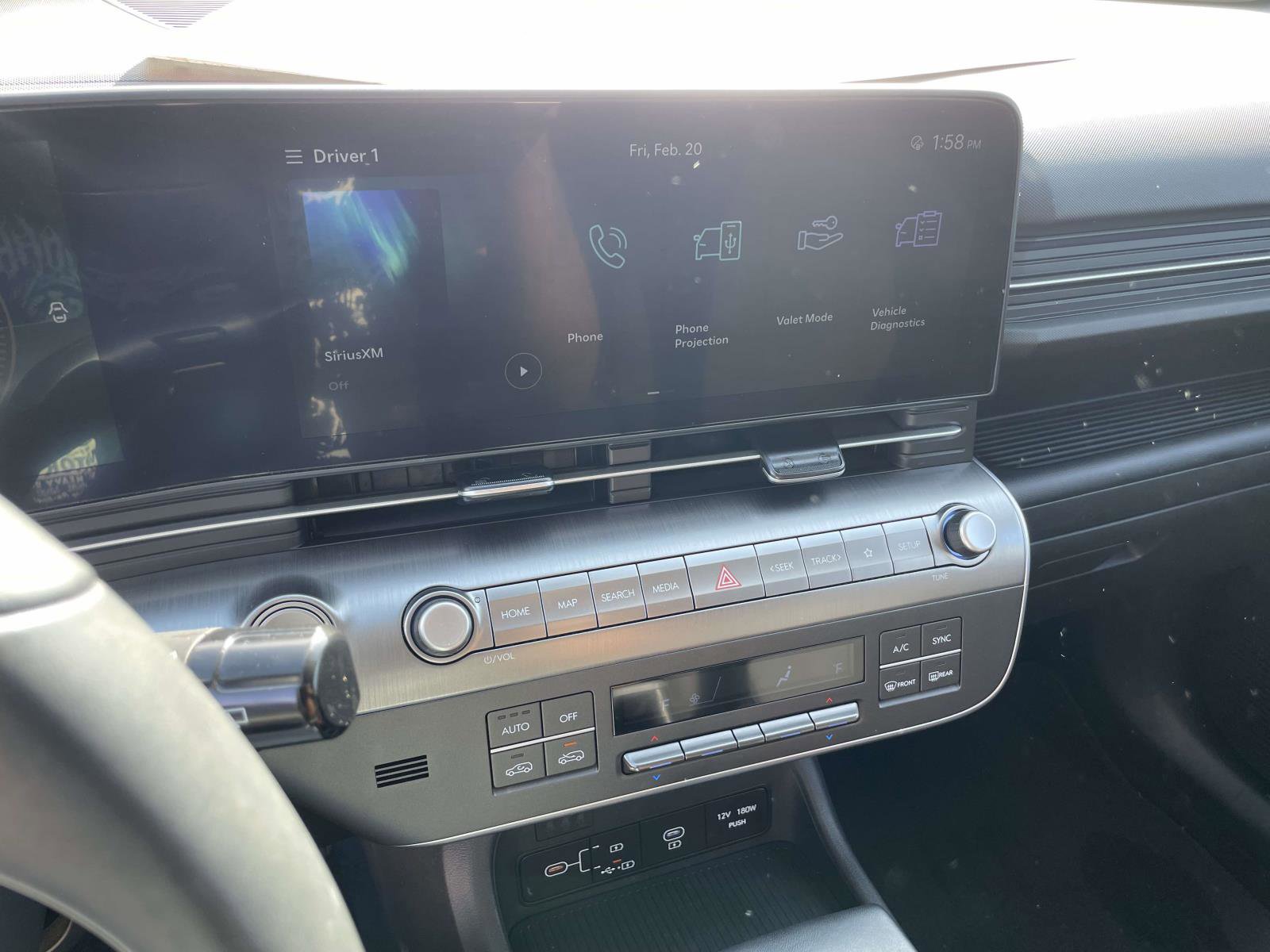 Certified 2025 Hyundai Kona SEL image 14