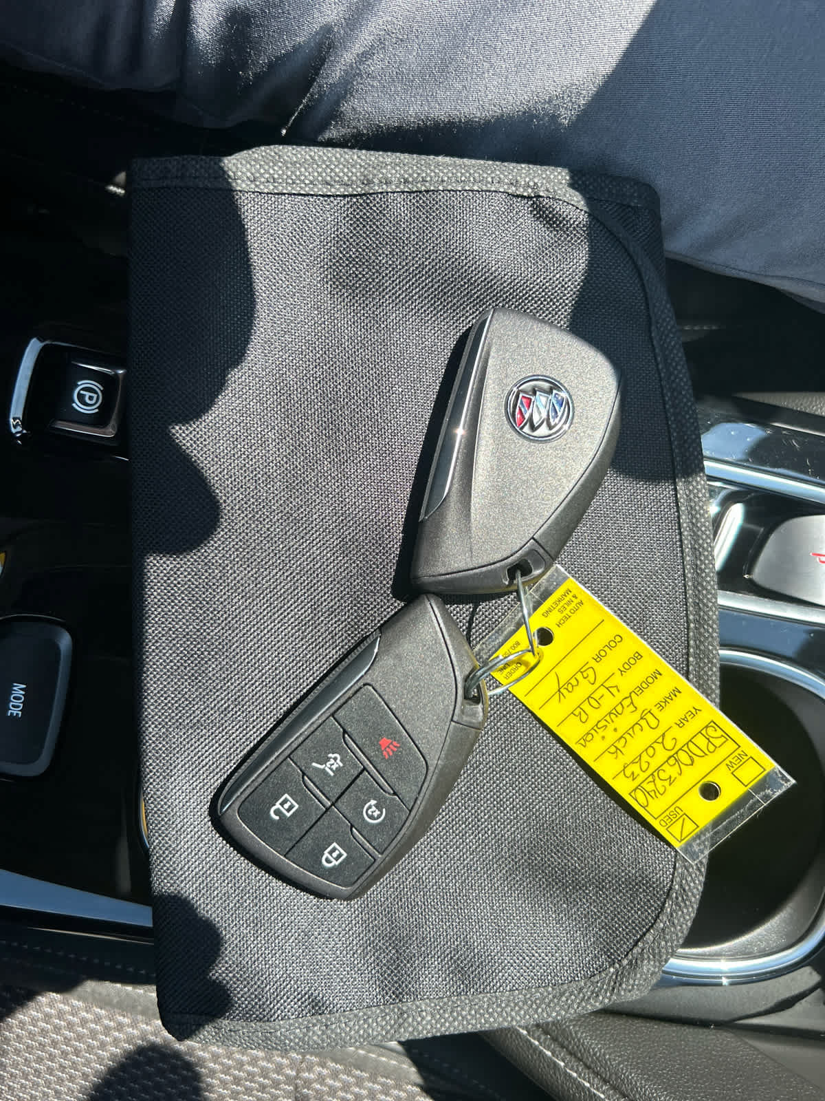 Used 2023 Buick Envision Preferred w/ Sport Touring Package AWD/4WD image 21