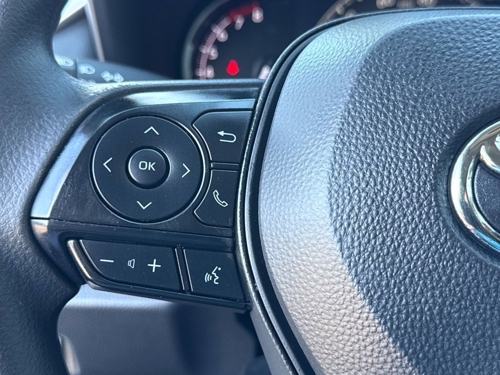 Certified 2023 Toyota RAV4 LE FWD image 22