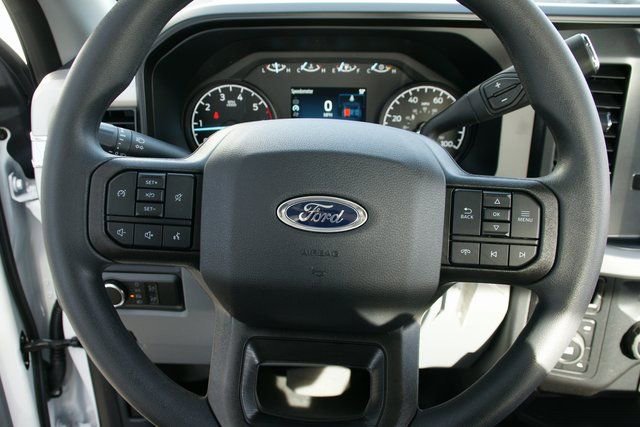 New 2026 Ford F250 XL w/ F-250 >10K GVWR Package image 21