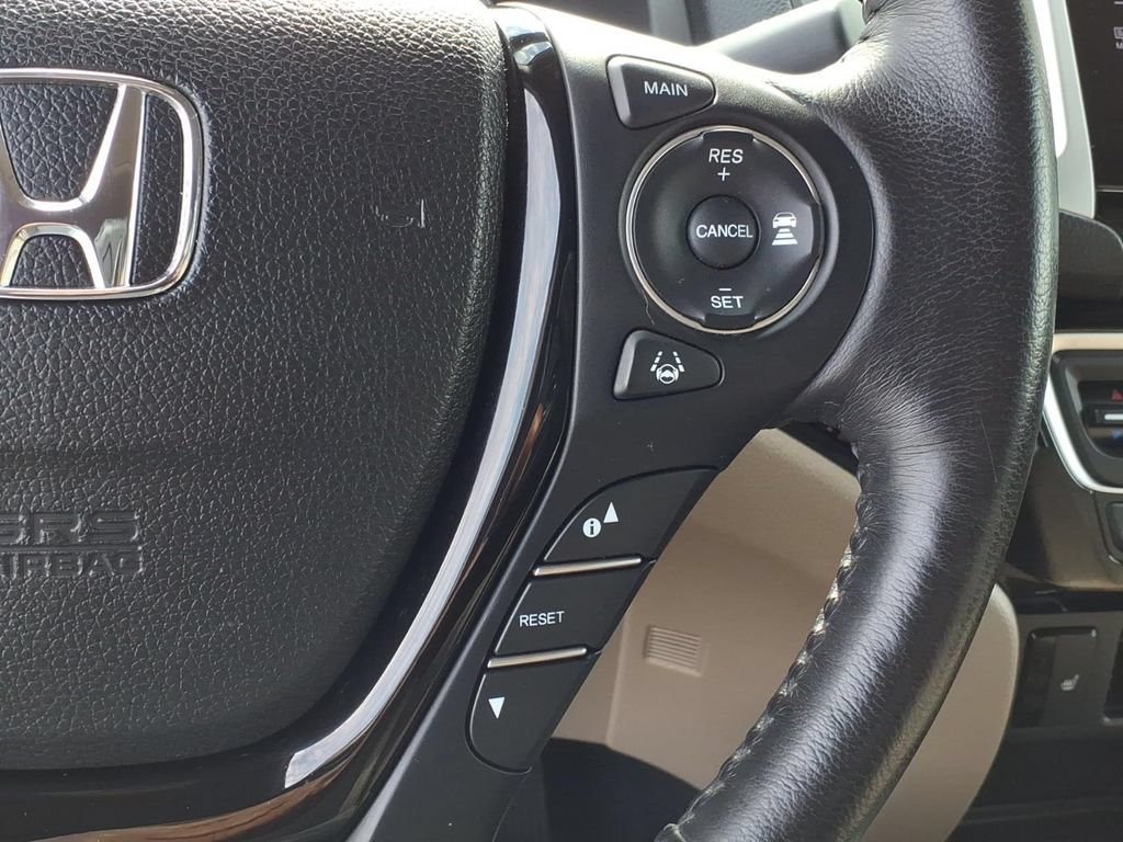 Used 2020 Honda Ridgeline RTL-E image 11