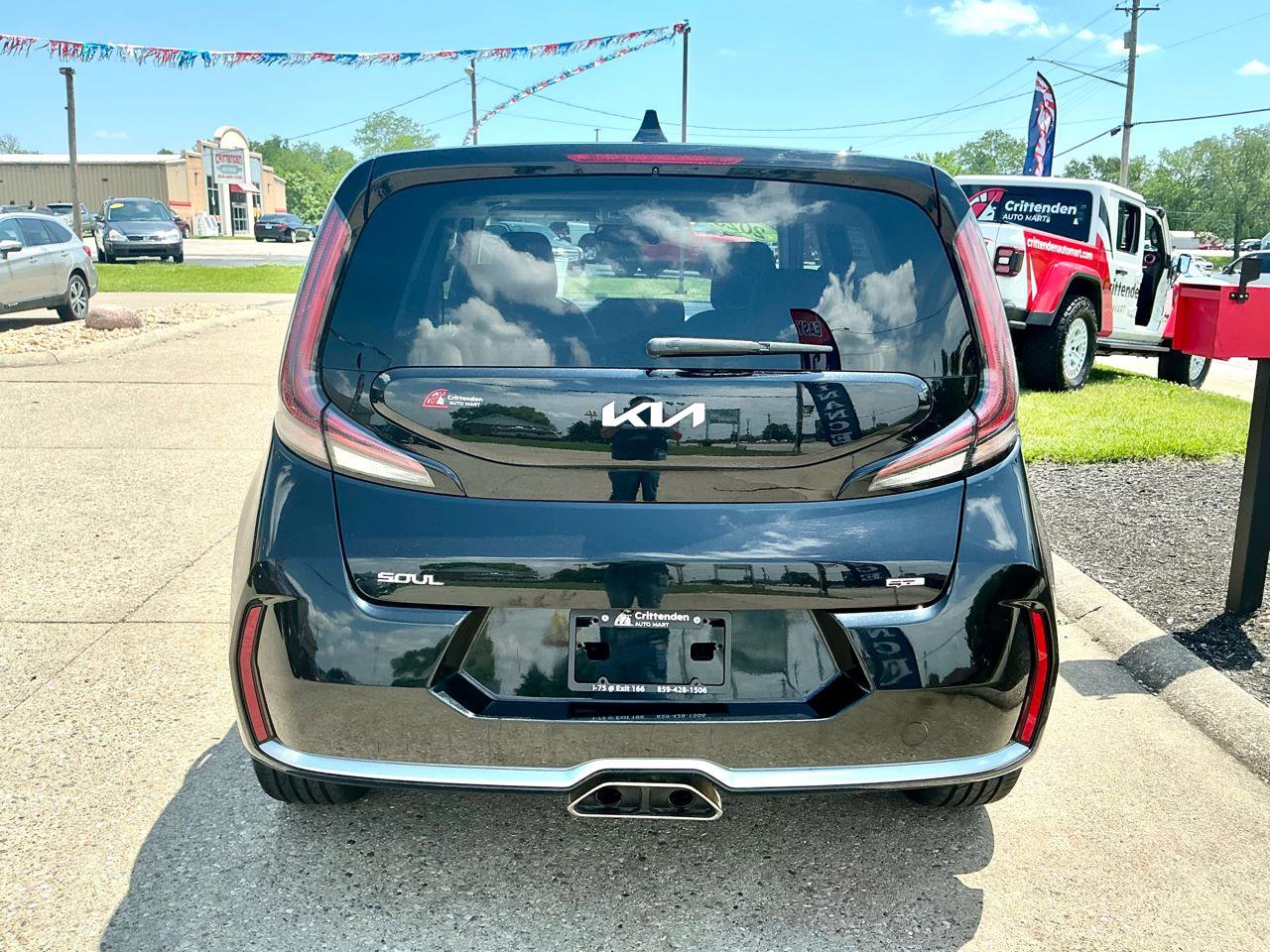 Used 2023 Kia Soul GT-Line FWD image 6