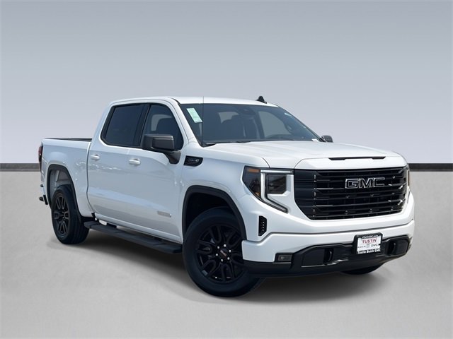 New 2026 GMC Sierra 1500 Elevation w/ LPO, Elevation Black Package
