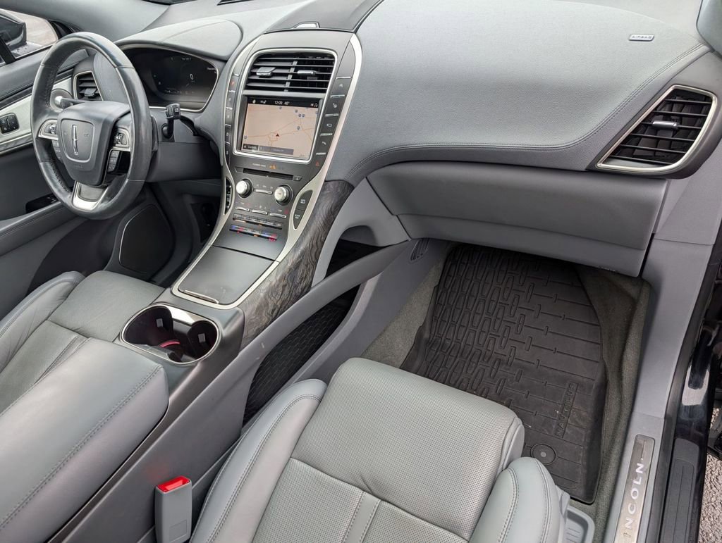 Used 2019 Lincoln Nautilus Reserve w/ Ultimate Package image 48