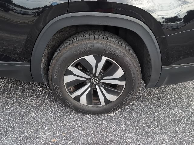 Used 2024 Volkswagen Atlas SE FWD image 7