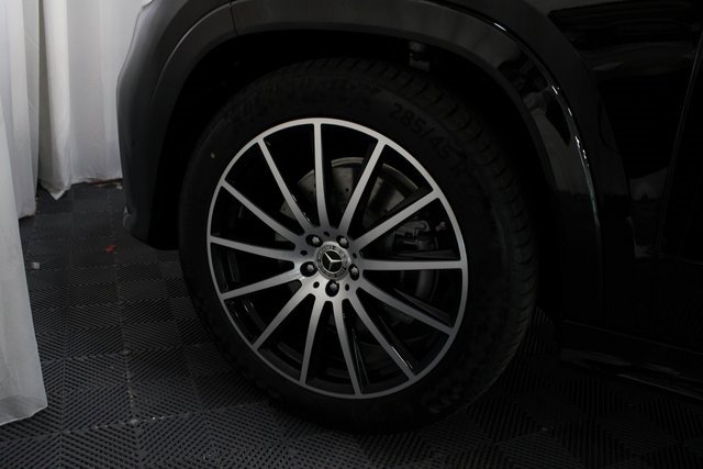 New 2025 Mercedes-Benz GLS 450 4MATIC image 11