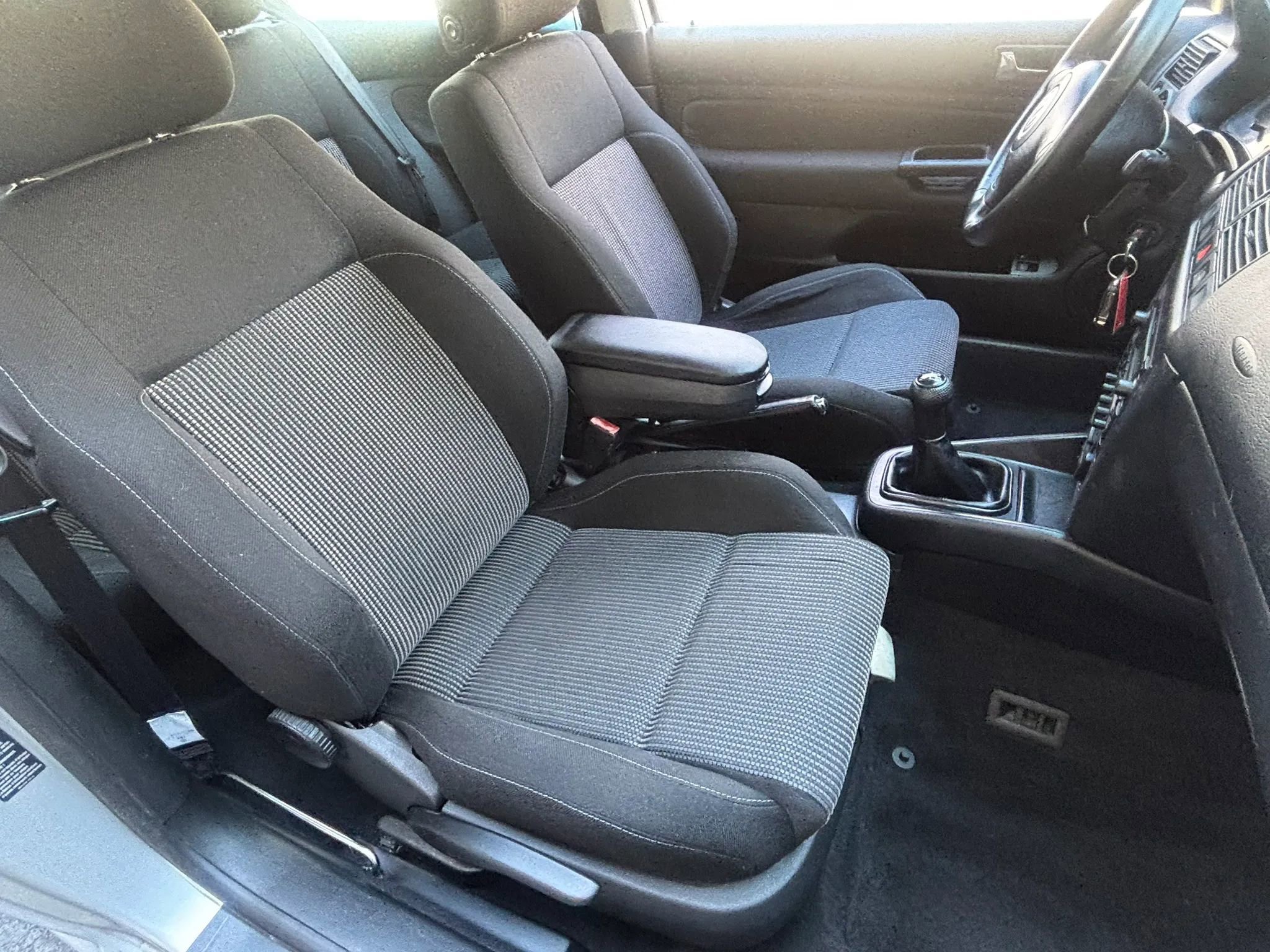 Used 2004 Volkswagen GTI 1.8T FWD image 19