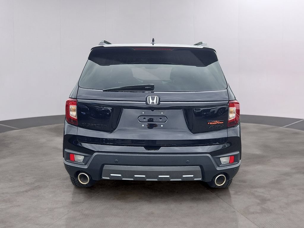 Certified 2025 Honda Passport TrailSport image 5