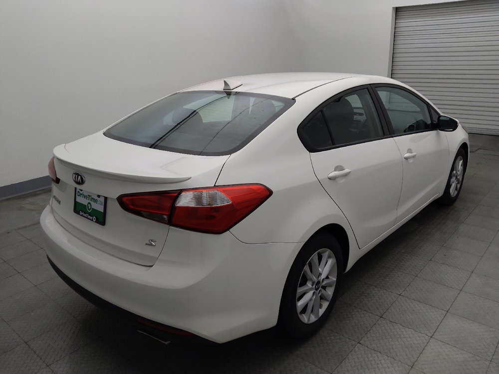 Used 2017 Kia Forte S FWD image 9