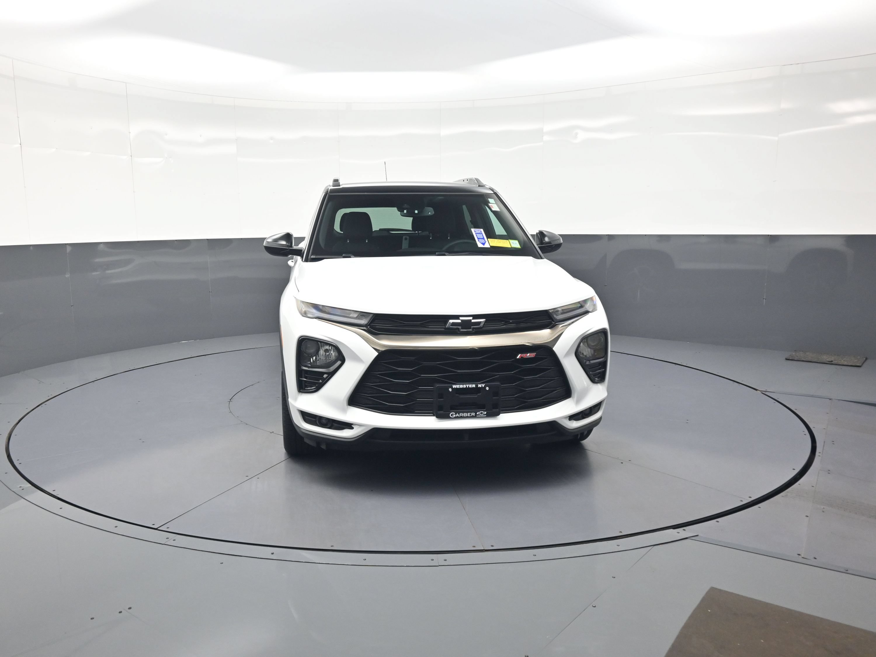 Used 2023 Chevrolet TrailBlazer RS w/ Convenience Package FWD image 8