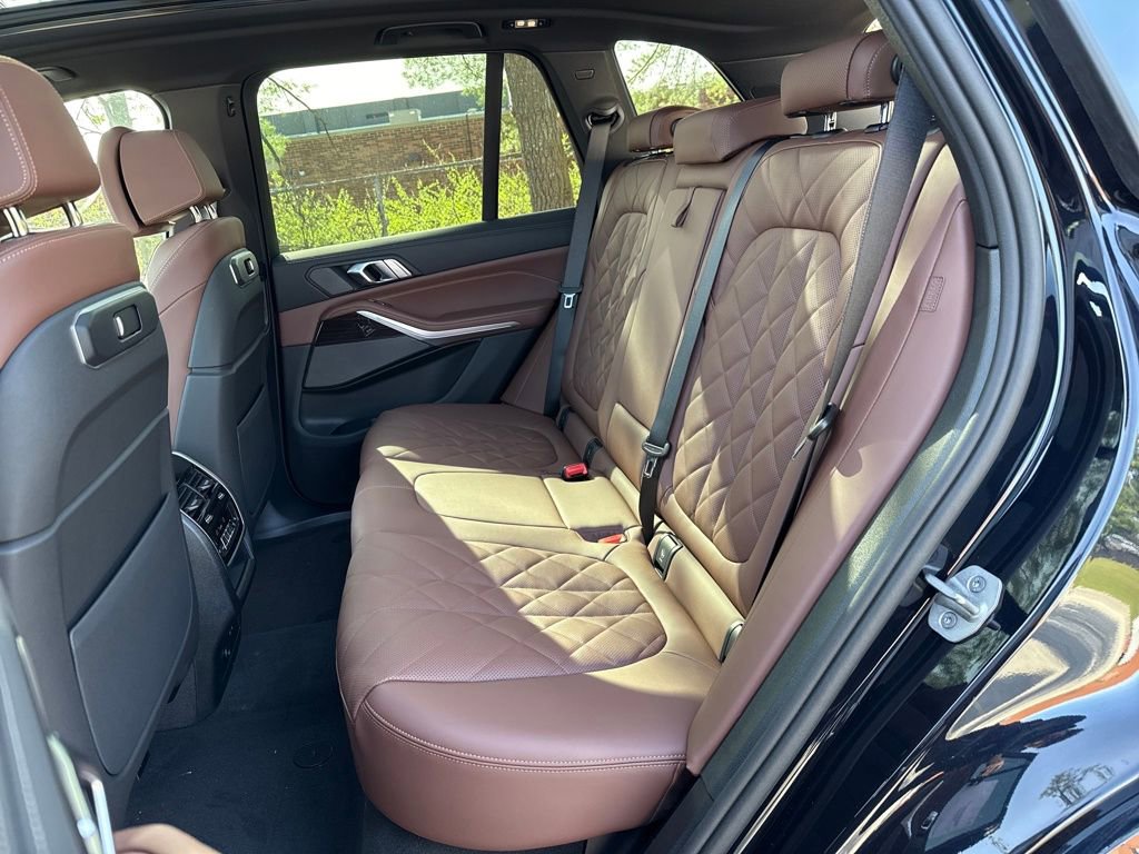 New 2026 BMW X5 xDrive50e image 23
