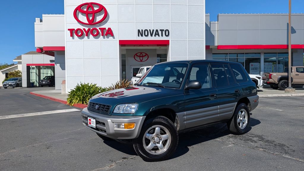 Used 1998 Toyota RAV4 2WD 4-Door image 2