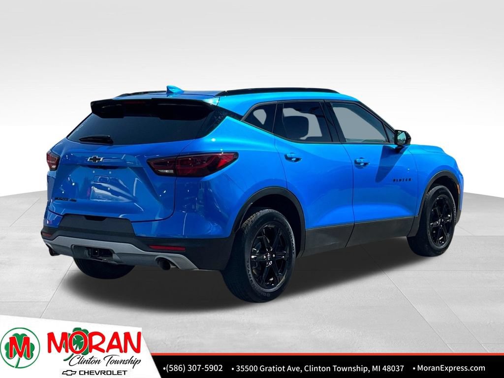 Certified 2025 Chevrolet Blazer LT AWD/4WD image 5