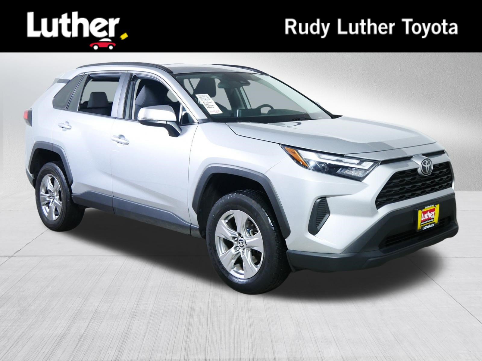 Certified 2024 Toyota RAV4 XLE FWD image 1