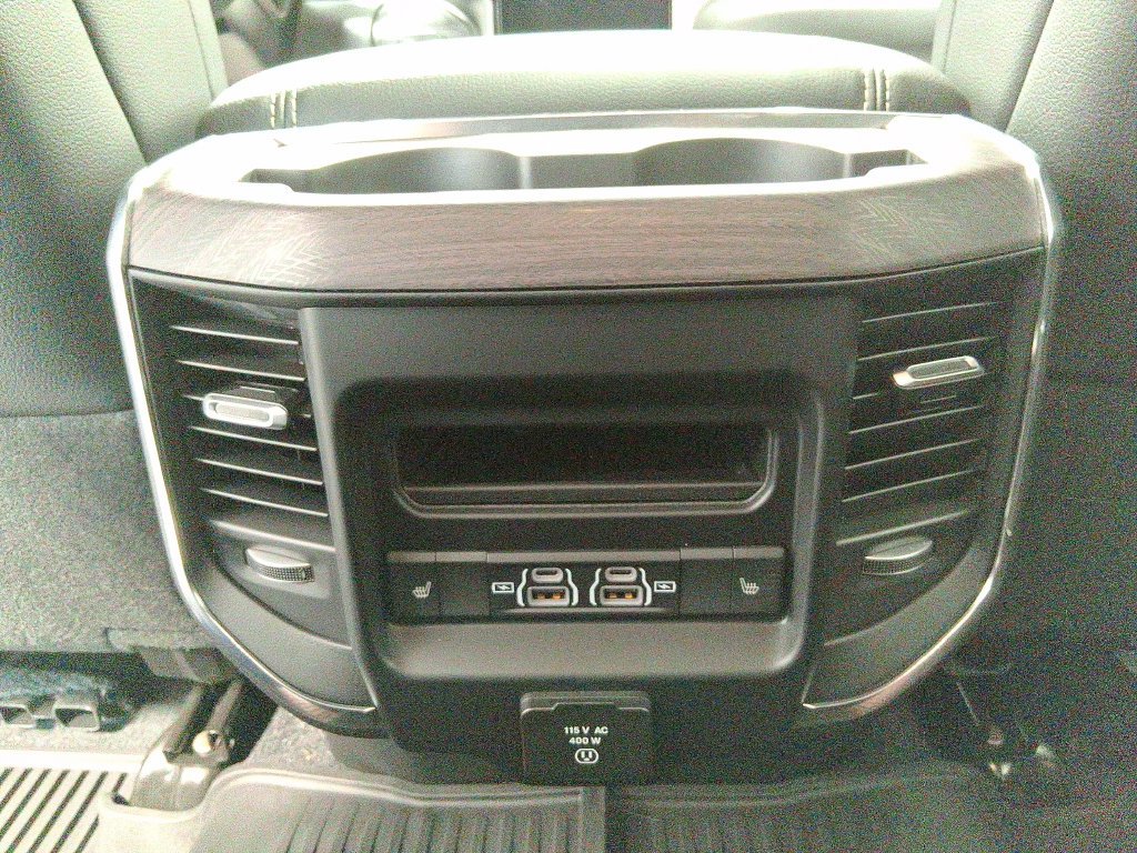 Used 2026 RAM 2500 Laramie AWD/4WD image 18