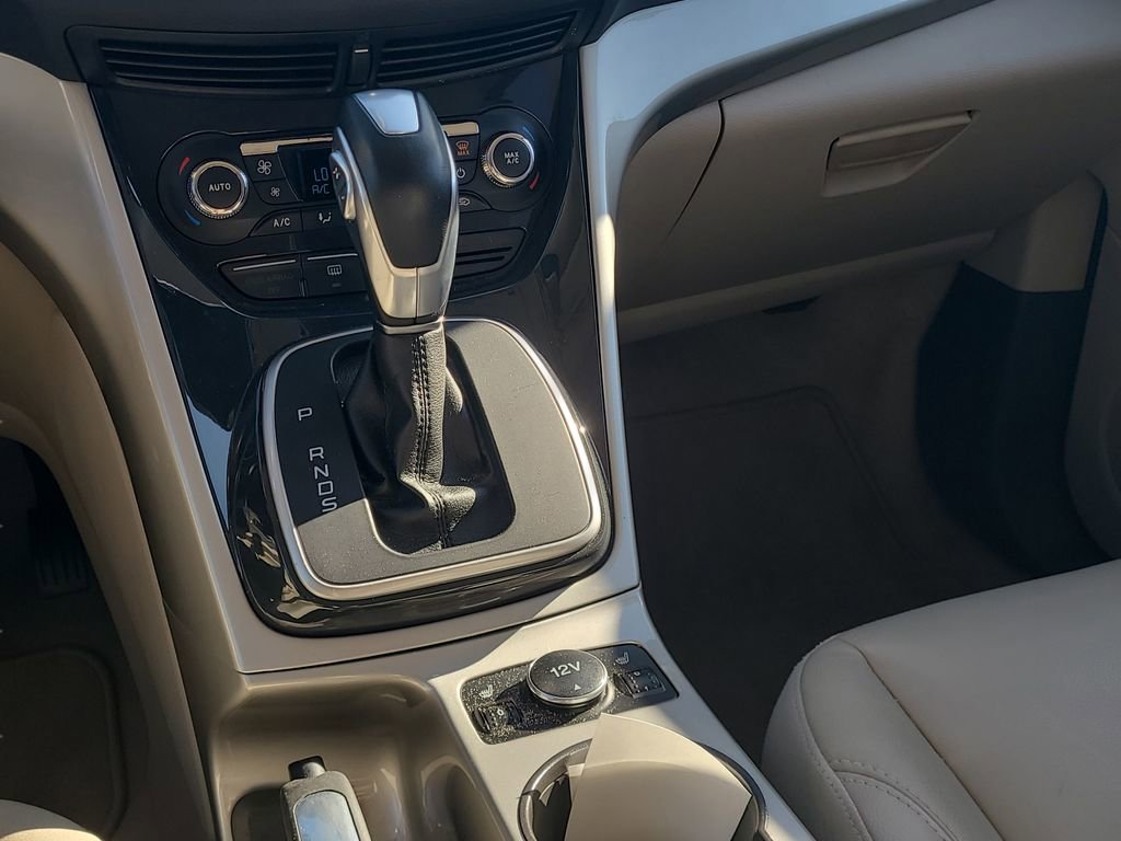 Used 2013 Ford Escape SEL image 18