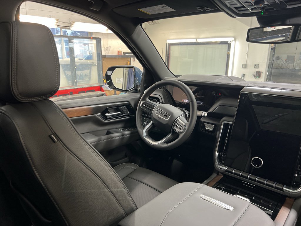 New 2026 GMC Yukon XL Denali w/ Sun & Power Step Package AWD/4WD image 37