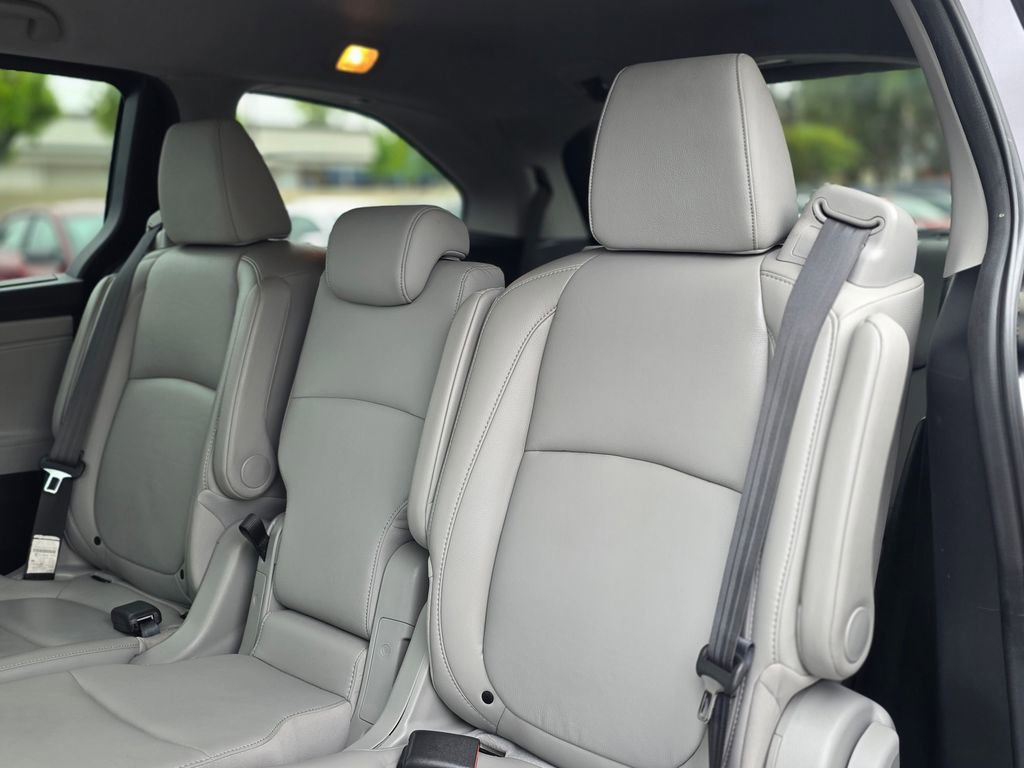 Used 2020 Honda Odyssey EX-L image 17