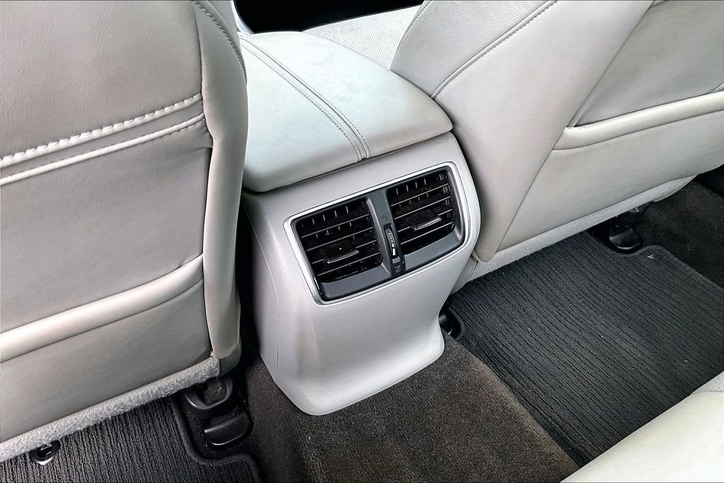 Used 2015 Acura TLX V6 w/ Technology Package image 25