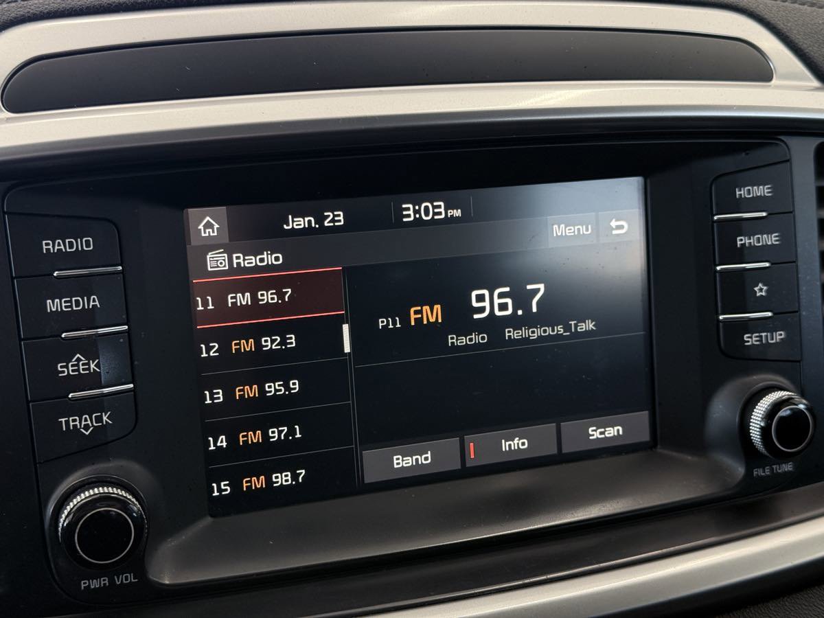 Used 2020 Kia Sorento S image 63